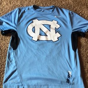 Nike North Carolina Shirt Size L